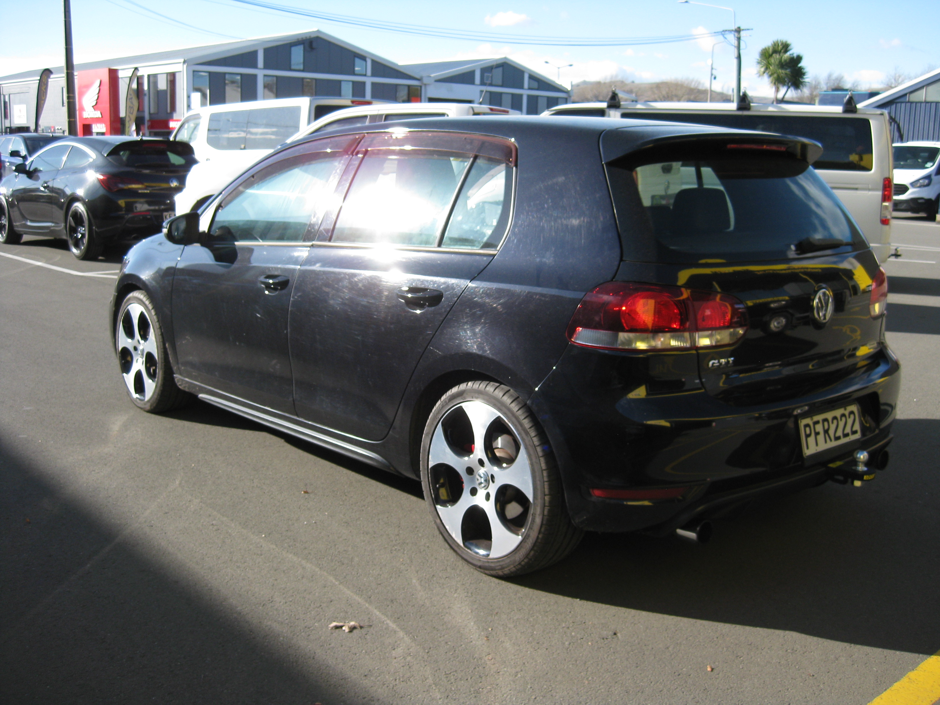 VOLKSWAGEN GOLF HATCHBACK 2003-2013